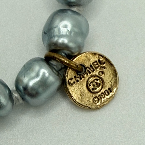 Auth. Chanel 1981 Signed Paris Baroque Glass Pearls Choker Collar Necklace 15 in - Picture 7 of 11